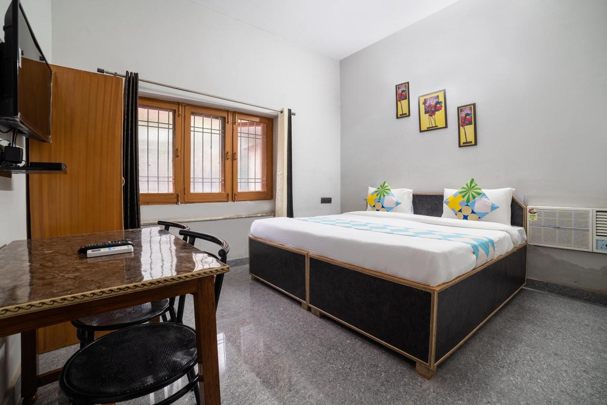 Hotel O Home Gautam Homestay Dehradun Ngoại thất bức ảnh