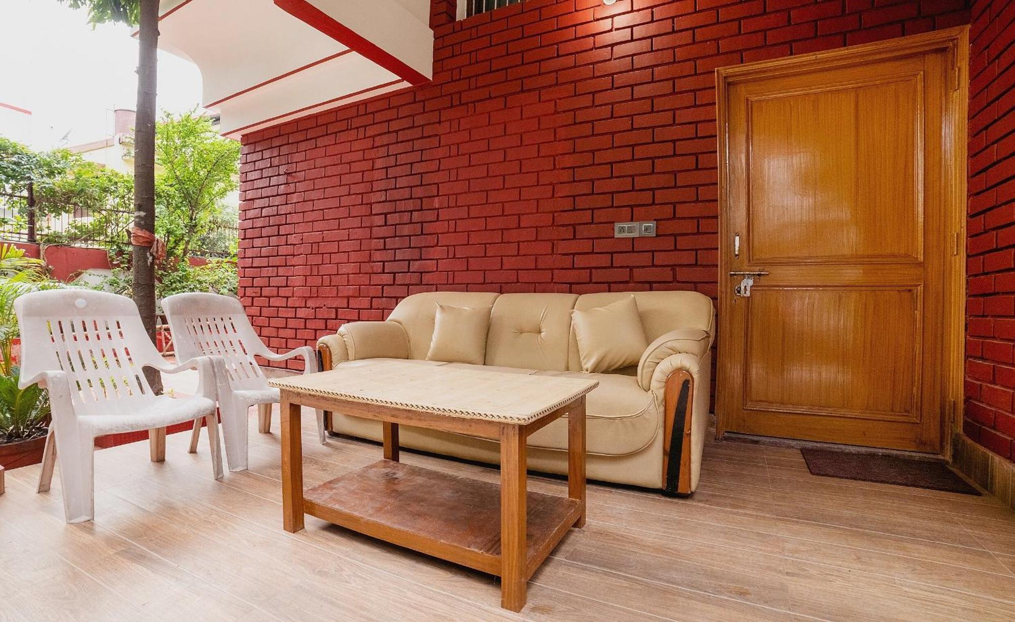 Hotel O Home Gautam Homestay Dehradun Ngoại thất bức ảnh