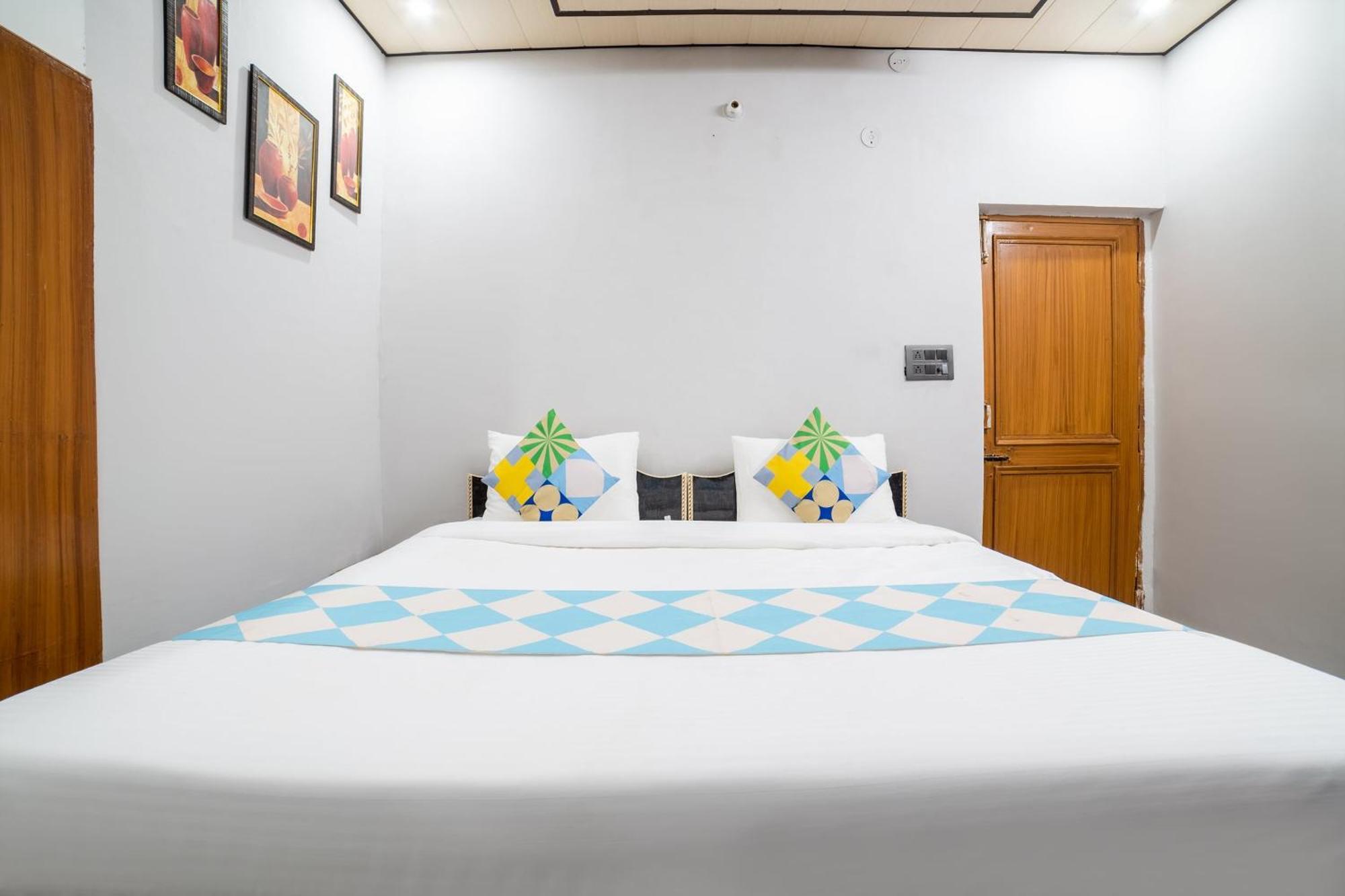 Hotel O Home Gautam Homestay Dehradun Ngoại thất bức ảnh