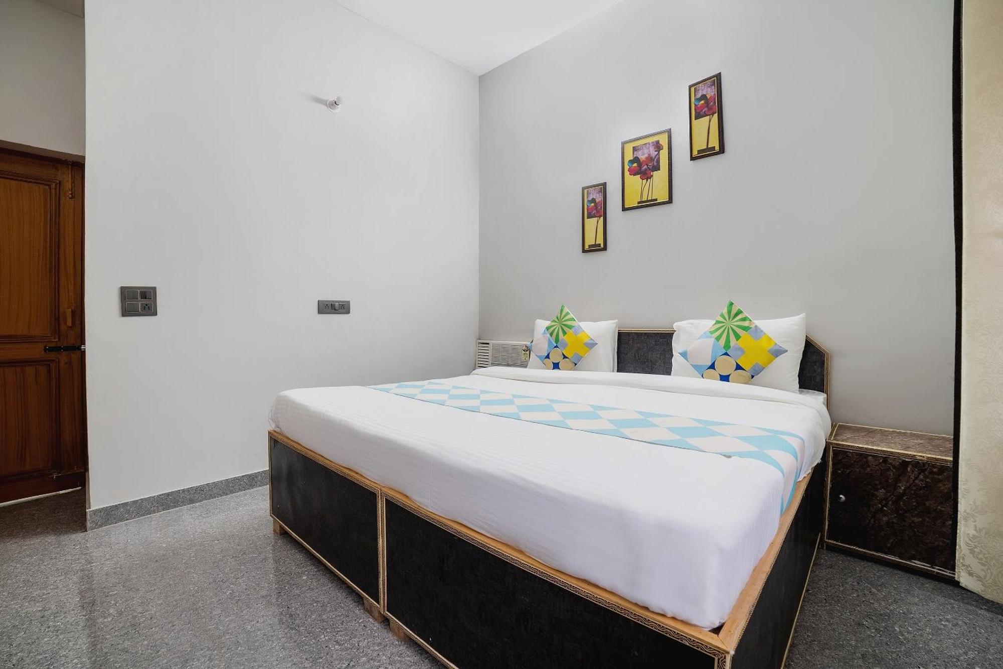 Hotel O Home Gautam Homestay Dehradun Ngoại thất bức ảnh